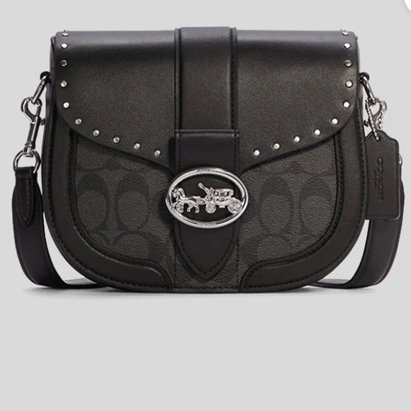 Coach Black Georgie Saddle Bag Signature Canvas With Rivets! Like new ! - Picture 1 of 13